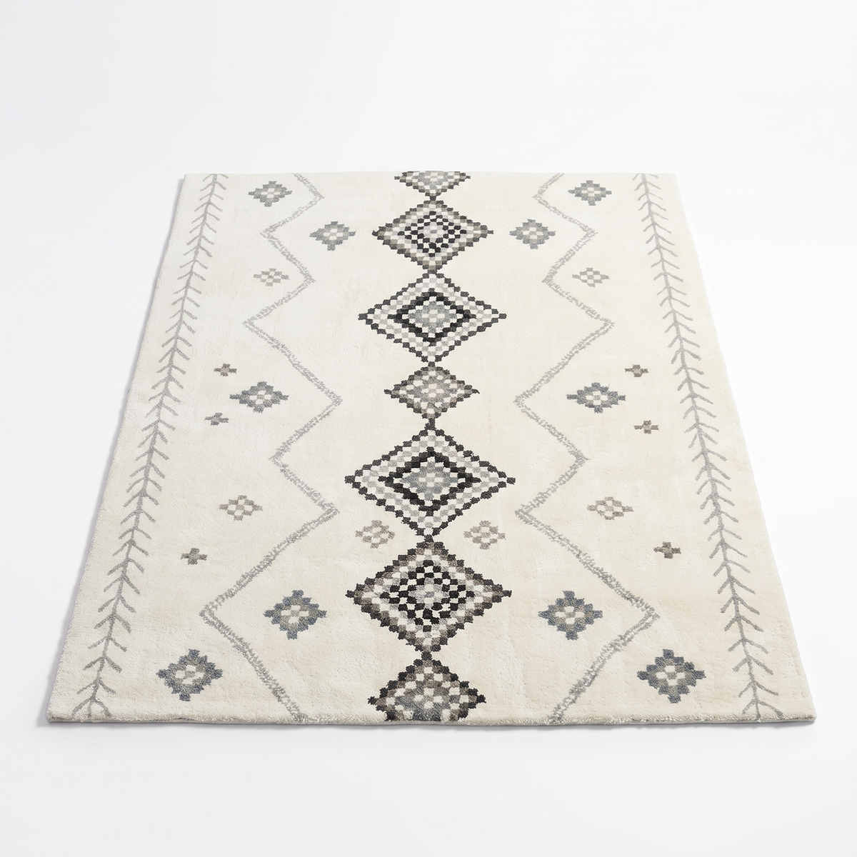Karlstad Berber Style Rug, Cream Diamonds on white