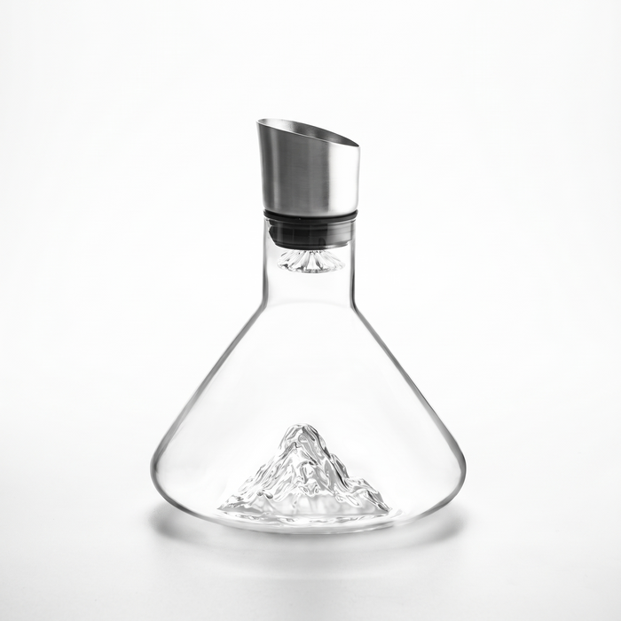 Alingsas iceberg glass decanter, clear