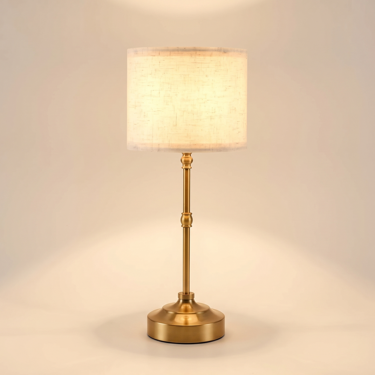Allinge cordless table lamp with fabric drum shade