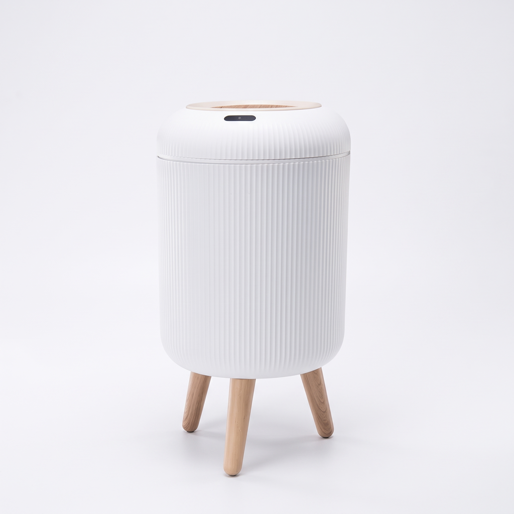 Ribbed Bathroom Bin with Sensor Lid, 10L, Naestved
