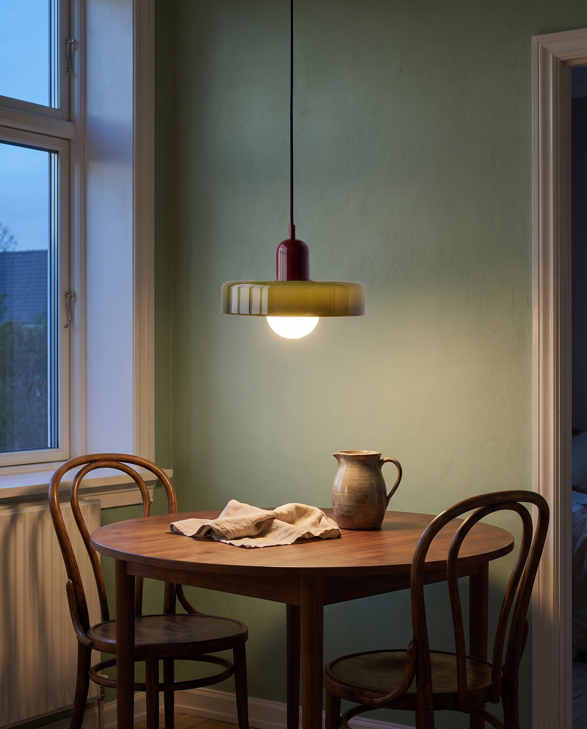 Krefeld glass pendant light over a dining table